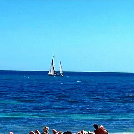 Hola Mar Apartment