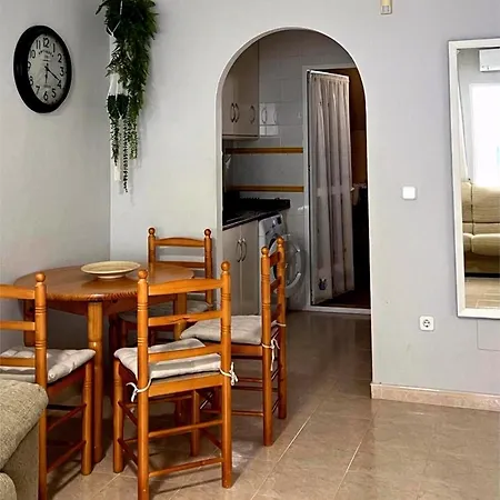 Διαμέρισμα Hola Mar *